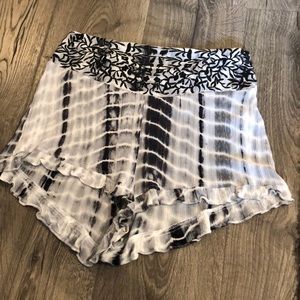 Tie dye flowy shorts